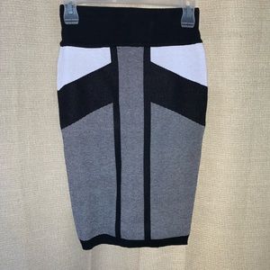 Women’s knitted skirt